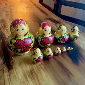 Authentic Russian Matryoshka Doll Set, 10 pcs wood